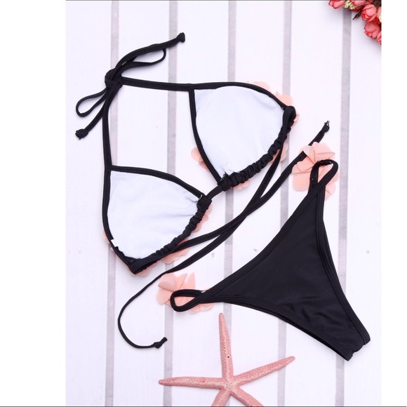 🎉 Two Piece Flower Mini Black Bikini - Picture 4 of 7